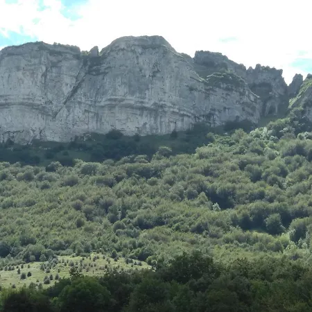 Vivienda Turistica La Magdalena * Vallejuelo